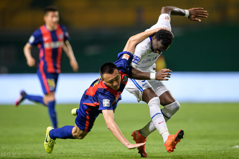 柔道邀请赛掀起高潮，东海巨龙队翻盘洞庭迅豹队，战至最后一刻——外援联手发威的简单介绍